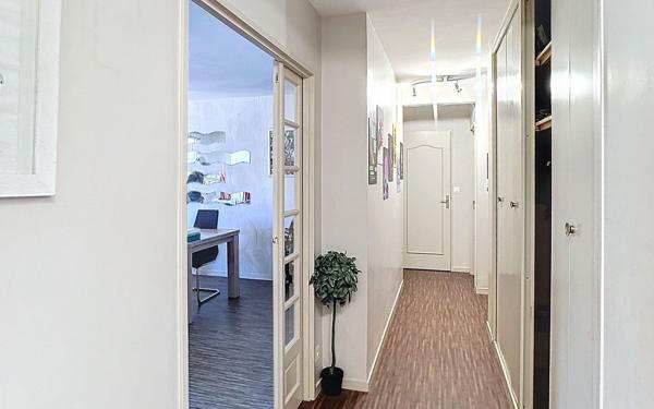 Appartement à vendre    4 pièces • 77,15 m2 Joué-lès-Tours