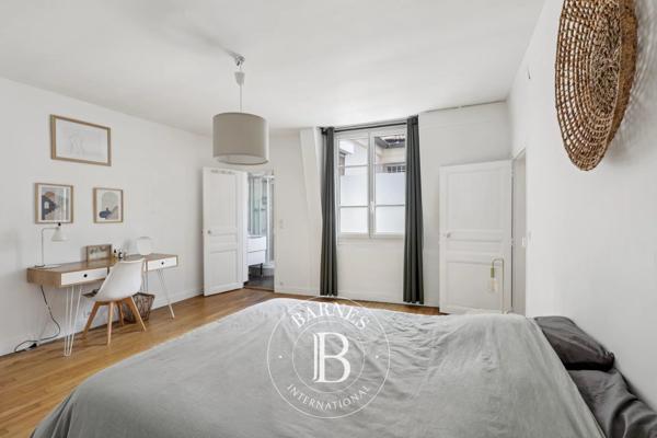 Paris 7ème, Appartement 1 Chambre -  45 m² à vendre