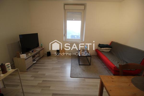Maison avec 2 appartements à louer!