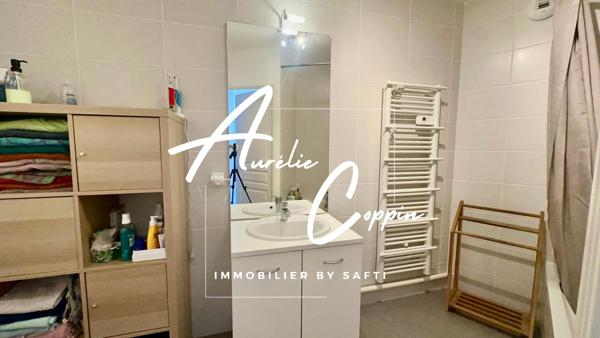 Vente appartement 3 pièces – Crémieu centre