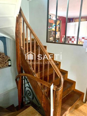 MAISON DE CHARME AU COEUR DU VIEUX SASSENAGE - 155 M2 + GRAND GARAGE ET ATELIER