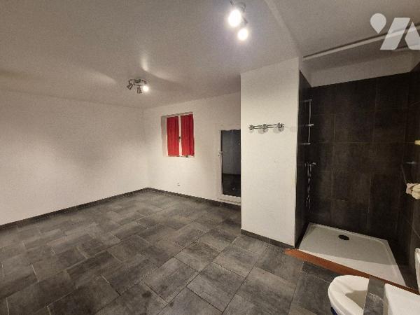 Cologne (32430) Maison de village de 103m² avec garage.