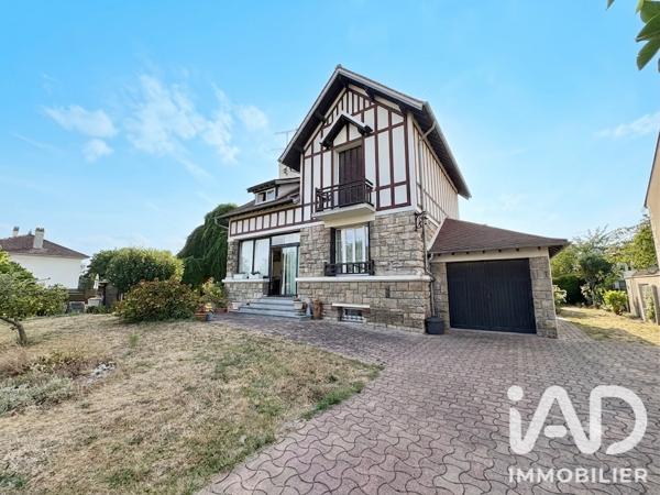 Maison à vendre 8 pièces 152,5 m² Montsoult