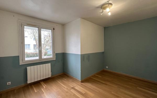 Maison à louer    5 pièces • 90,65 m2 Voisins-le-Bretonneux