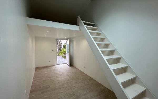 Maison à louer    5 pièces • 90,65 m2 Voisins-le-Bretonneux