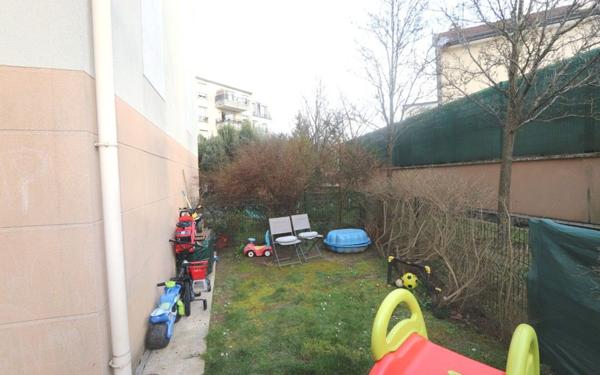 Appartement à vendre    3 pièces • 55 m2 Les Pavillons-sous-Bois