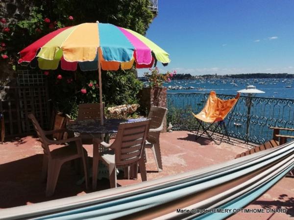 La mer vous fera voir toutes ses couleurs de cette Propriété atypique résolument voyageuse