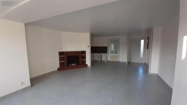 Location - Maison Val-d'Izé 35450 3 pièces 74 m 2 154 m 2