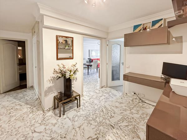 APPARTEMENT DE TYPE 2/3 NICE FLEURS