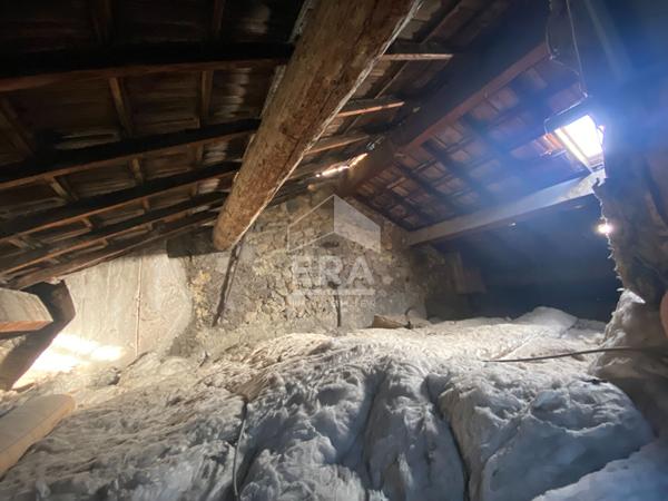 Appartement Marseille 1 pièce transformable en 2 ou 3 pièces lumineux sud loggia dernier étage