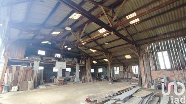 Parking à vendre 1 594 m² Saint-Ennemond