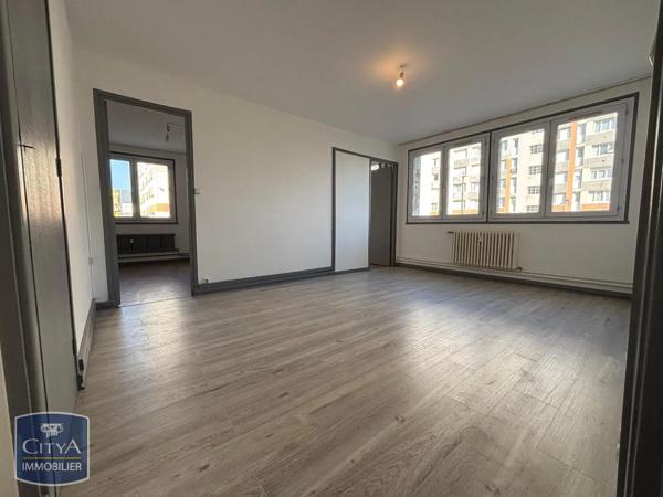 Appartement à louer 4 pièces 69.95m² Mâcon (71000)
