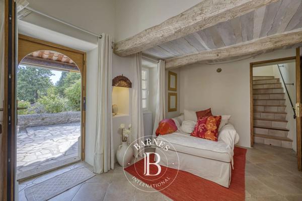 Sault, Propriété  365 m² à vendre