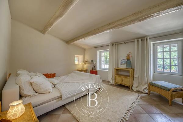 Sault, Propriété  365 m² à vendre