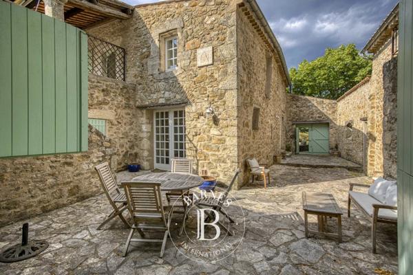 Sault, Propriété  365 m² à vendre