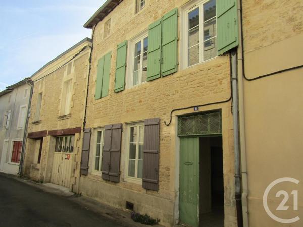Maison à vendre  4 pièces - 70,17 m 2   PERS  - 79