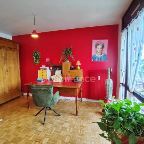 Appartement T3 lumineux – 81 m² – Climatisation - Balcon 18 m² + vue dégagée