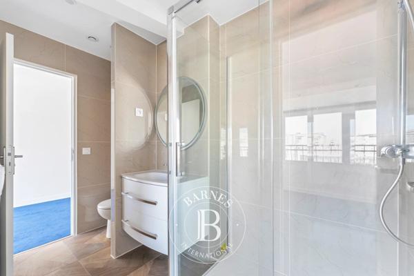 Marseille 8ème, Ensemble immobilier   à vendre