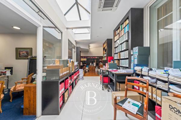Marseille 8ème, Ensemble immobilier   à vendre