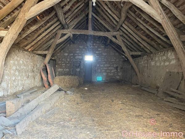 Terrain à vendre 1 pièce de 525 m²