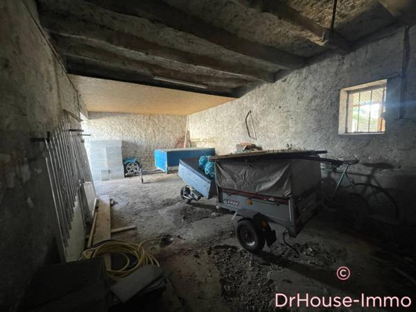 Terrain à vendre 1 pièce de 525 m²