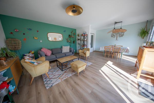 Maison à vendre  7 pièces - 124,66 m2 ST MEDARD EN JALLES - 33