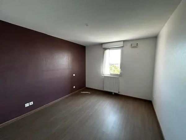 Appartement à vendre 5 pièces 104.81m²