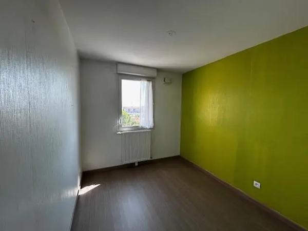 Appartement à vendre 5 pièces 104.81m²