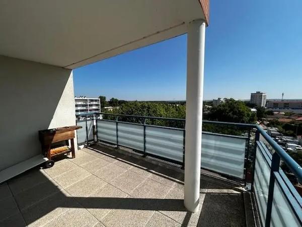 Appartement à vendre 5 pièces 104.81m²