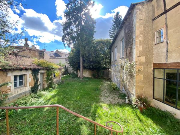 MAISON TYPE 10 - POITIERS CENTRE-VILLE Poitiers (86000)