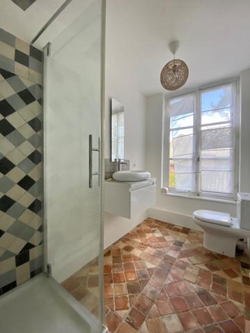 MAISON TYPE 10 - POITIERS CENTRE-VILLE Poitiers (86000)