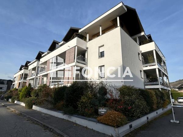 Location Appartement 2 pièces 48.6 m² - 72 RUE DU CLOS St Alban Leysse 73230