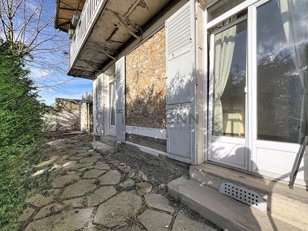 Appartement Villeneuve Saint Georges (limite CROSNE) 3 pièces avec jardin