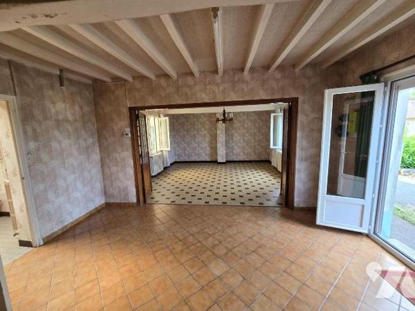 Maison à Vendre à Callengeville (76270) en Seine-Maritime (76)

Cette maison dispose d'une su...