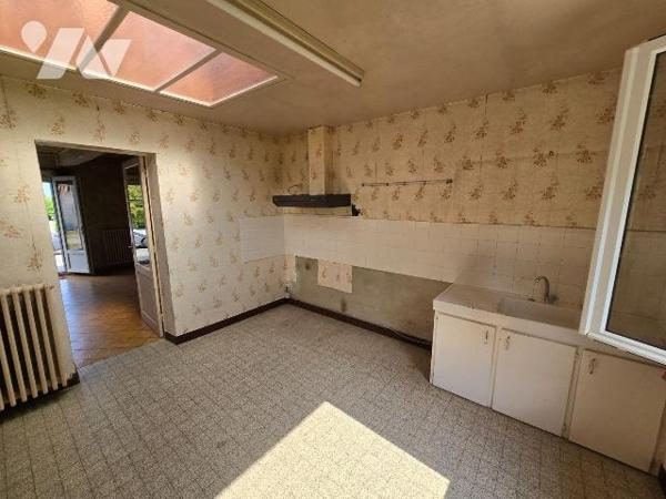 Maison à Vendre à Callengeville (76270) en Seine-Maritime (76)

Cette maison dispose d'une su...