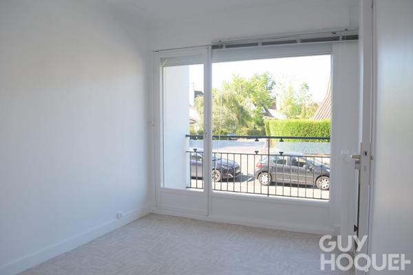 2 PIECES LES ESSSARTS LE ROI