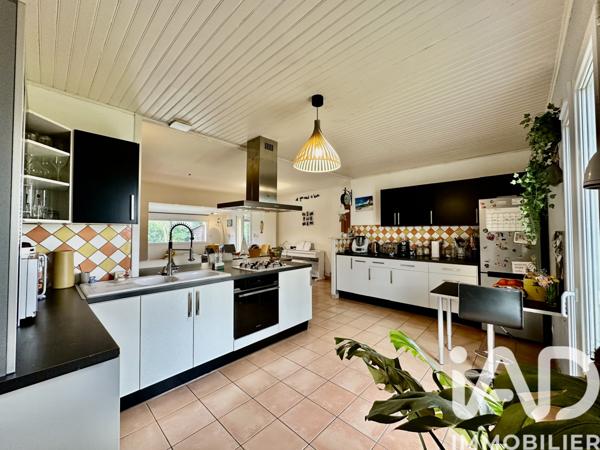 Maison à vendre 6 pièces 146 m² Sainte-Eulalie