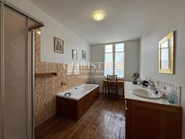 Une propriété de caractère à 5 min du centre d’Angoulême