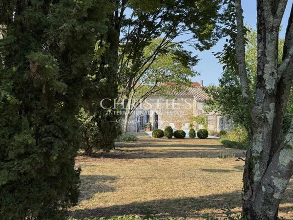 Une propriété de caractère à 5 min du centre d’Angoulême