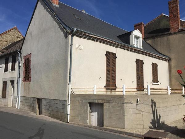 Maison de bourg à rénover - Eguzon