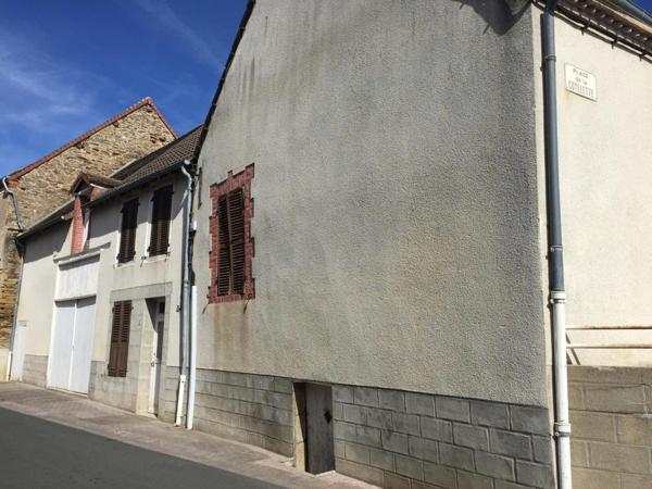 Maison de bourg à rénover - Eguzon