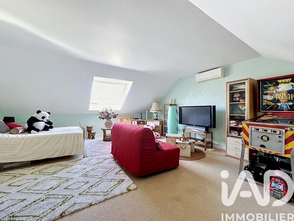 Maison à vendre 7 pièces 179 m² Saint-Germain-lès-Corbeil