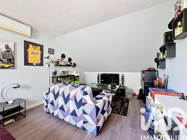 Maison à vendre 7 pièces 179 m² Saint-Germain-lès-Corbeil