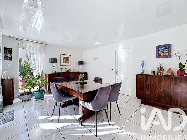 Maison à vendre 7 pièces 179 m² Saint-Germain-lès-Corbeil