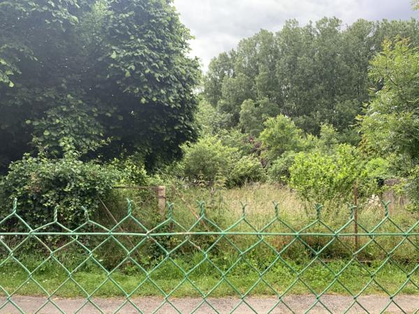 Vente Maison93 m² - 4 Pièces - MESLAY (41100)