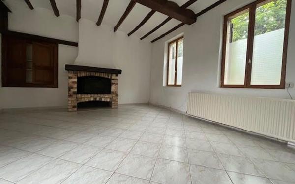 Maison à vendre    4 pièces • 114 m2 Saint-Saulve