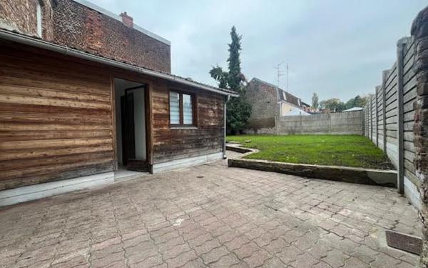 Maison à vendre    4 pièces • 114 m2 Saint-Saulve