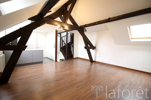 Location appartement Étampes - 1 pièce(s) - 28 m² - 515 €/mois