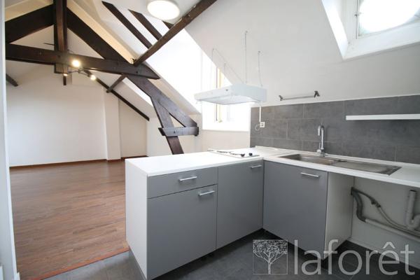 Location appartement Étampes - 1 pièce(s) - 28 m² - 515 €/mois