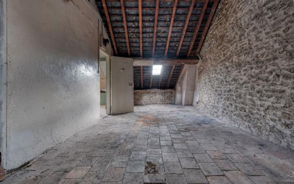 Appartement à vendre    3 pièces • 49,30 m2 Étampes